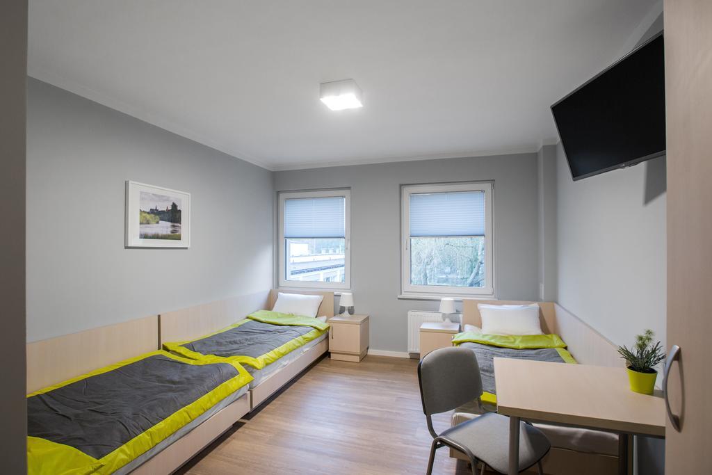 Inwest Osrodek Szkoleniowo-Wypoczynkowy Otel Smardzewice Oda fotoğraf