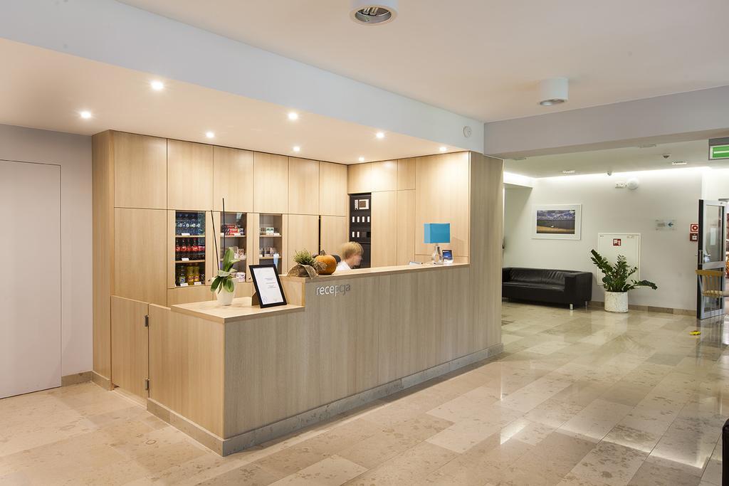 Inwest Osrodek Szkoleniowo-Wypoczynkowy Otel Smardzewice Dış mekan fotoğraf